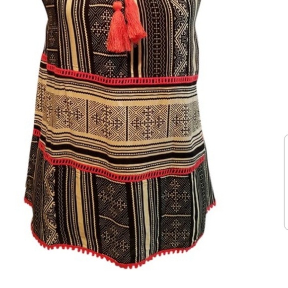 THML Zaviera split neck top - Picture 4 of 6